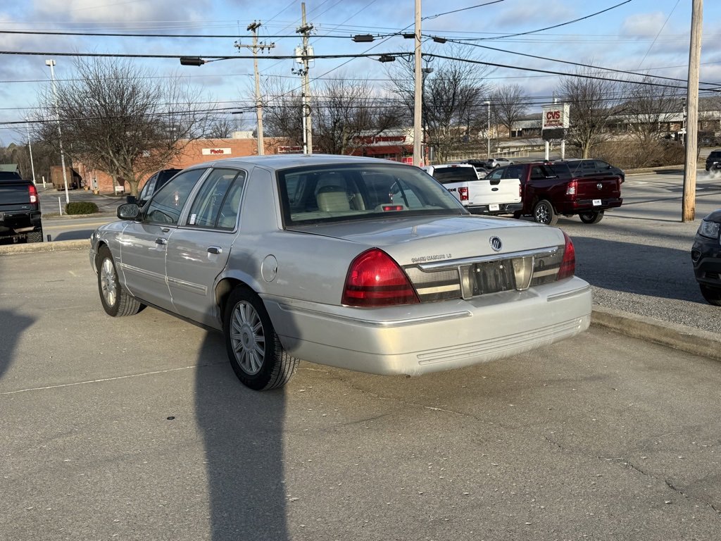 Used 2010 Mercury Grand Marquis LS image 8