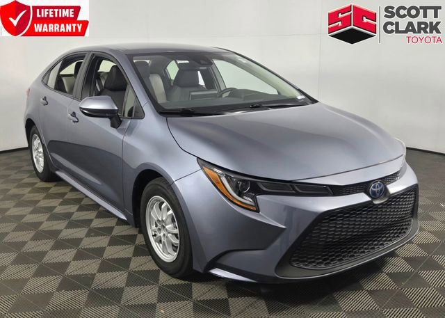 Used 2022 Toyota Corolla LE image 1