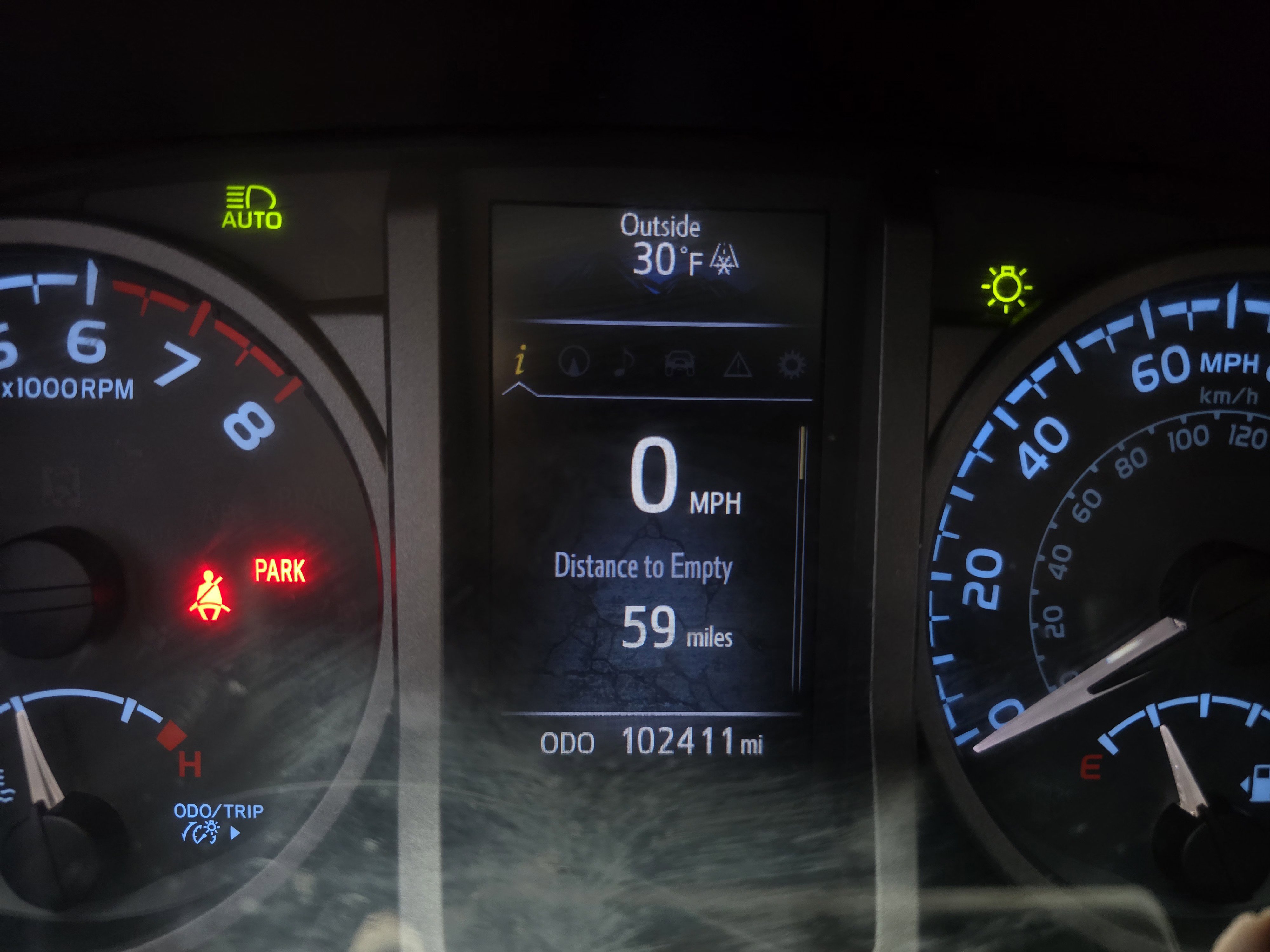 Used 2018 Toyota Tacoma TRD Off-Road image 24