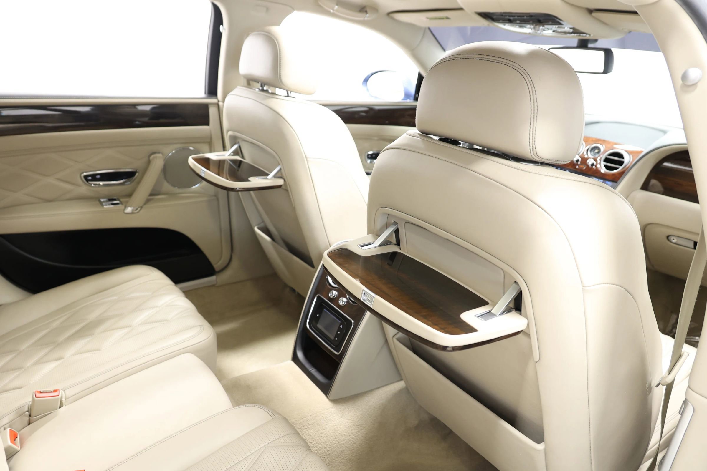 Used 2014 Bentley Flying Spur W12 AWD/4WD image 91