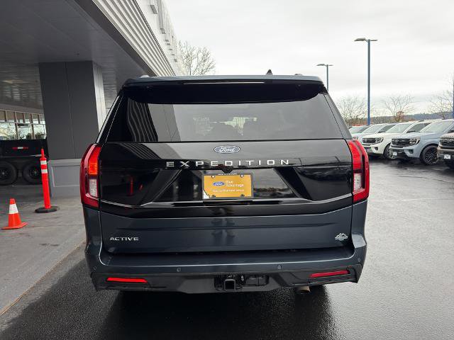 Certified 2025 Ford Expedition Active image 15