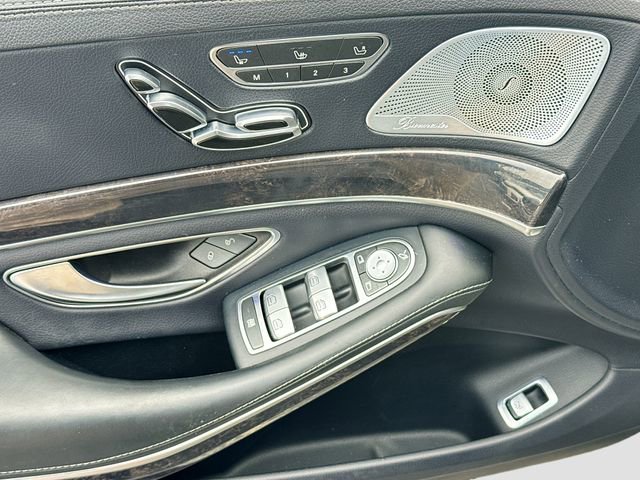 Used 2018 Mercedes-Benz S 560 4MATIC Sedan image 17