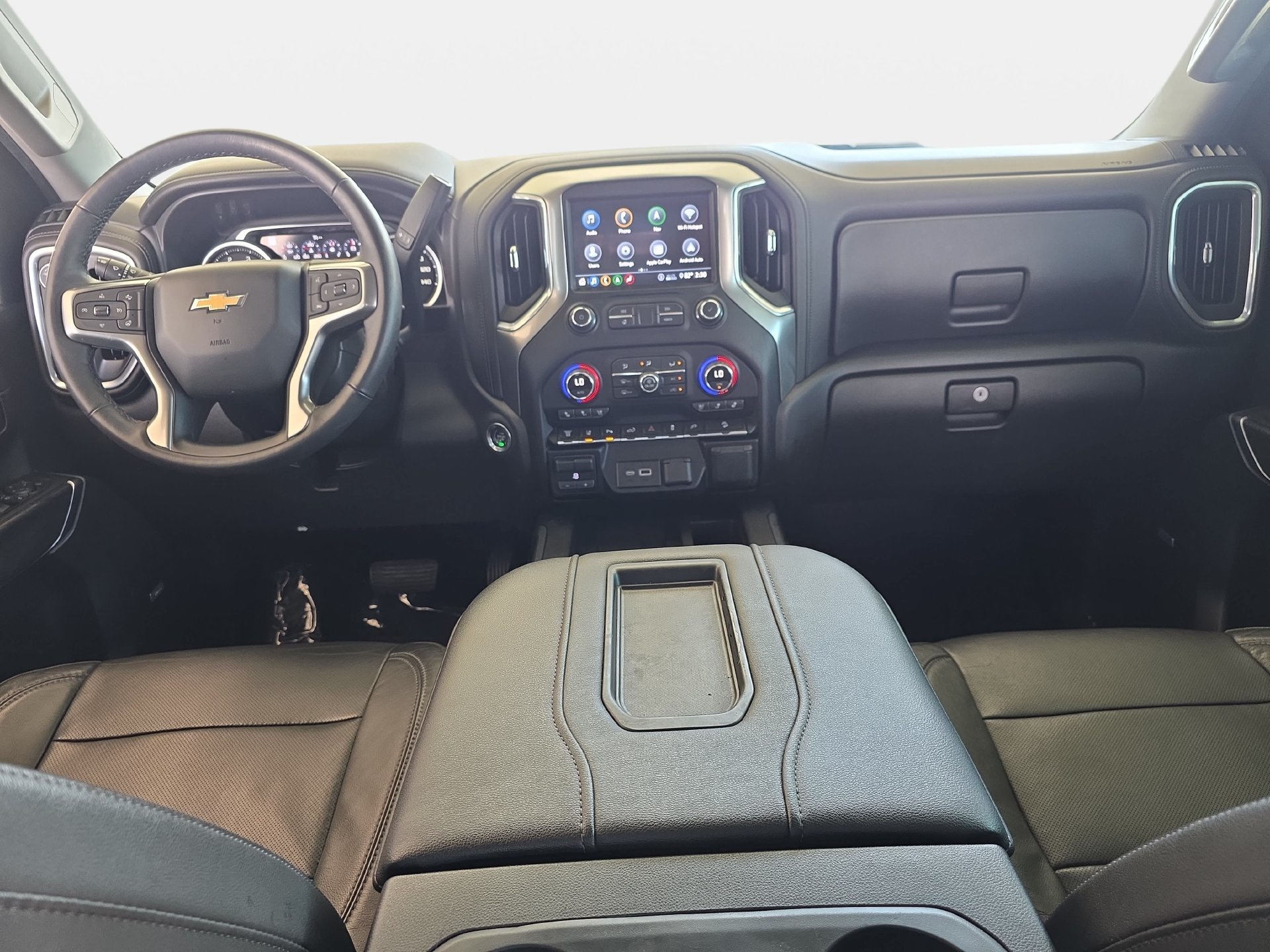 Used 2020 Chevrolet Silverado 2500 LTZ w/ LTZ Premium Package AWD/4WD image 9