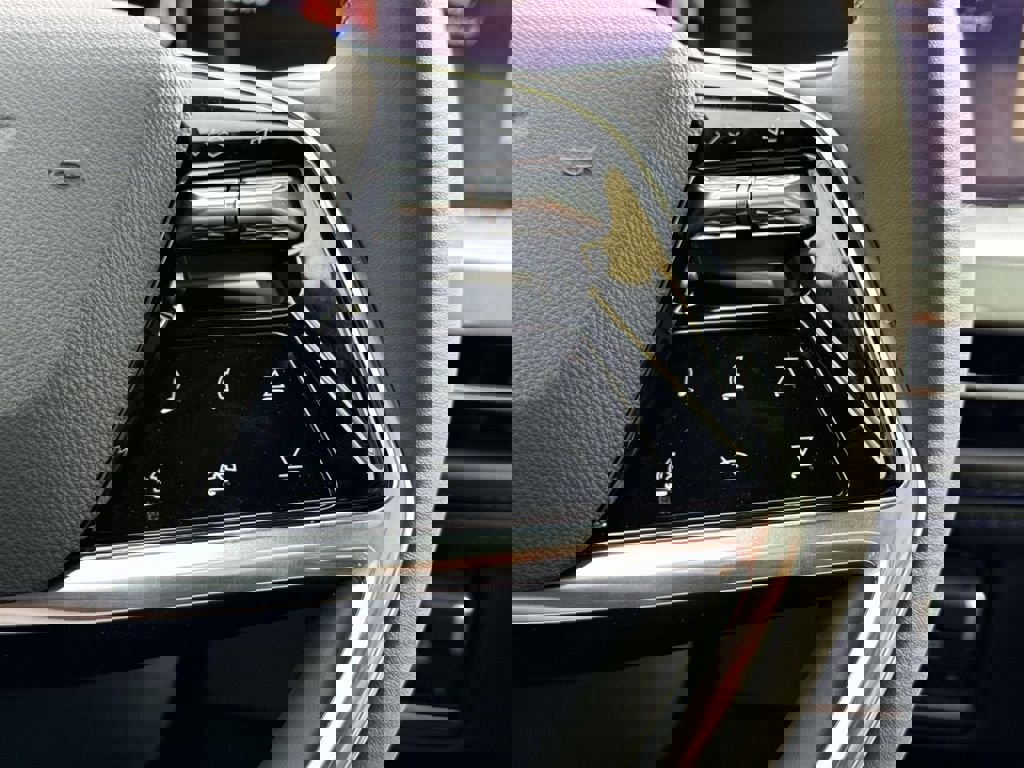 New 2026 Cadillac Escalade IQL Luxury image 24