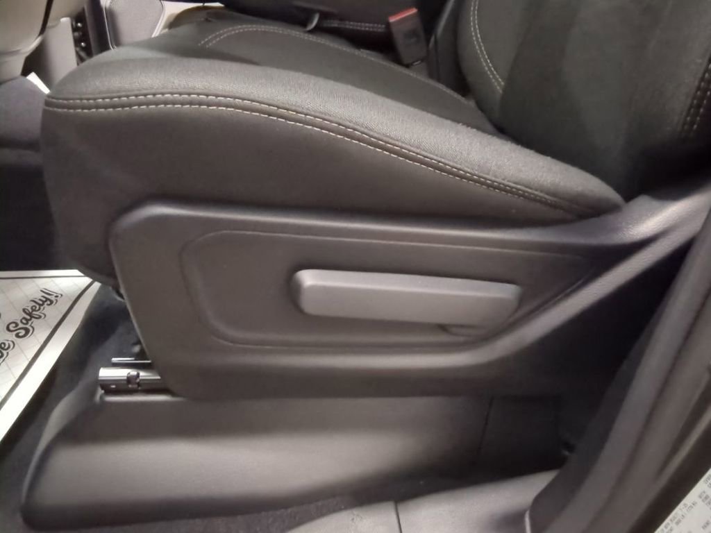 New 2026 RAM 1500 Tradesman image 10