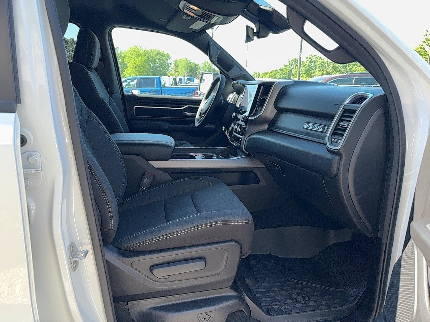 New 2025 RAM 1500 Big Horn w/ Night Edition AWD/4WD image 7
