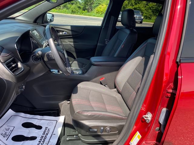 Used 2022 Chevrolet Equinox RS w/ LPO, Cargo Package FWD image 16