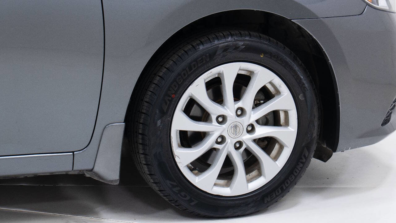 Used 2018 Nissan Sentra SV FWD image 54