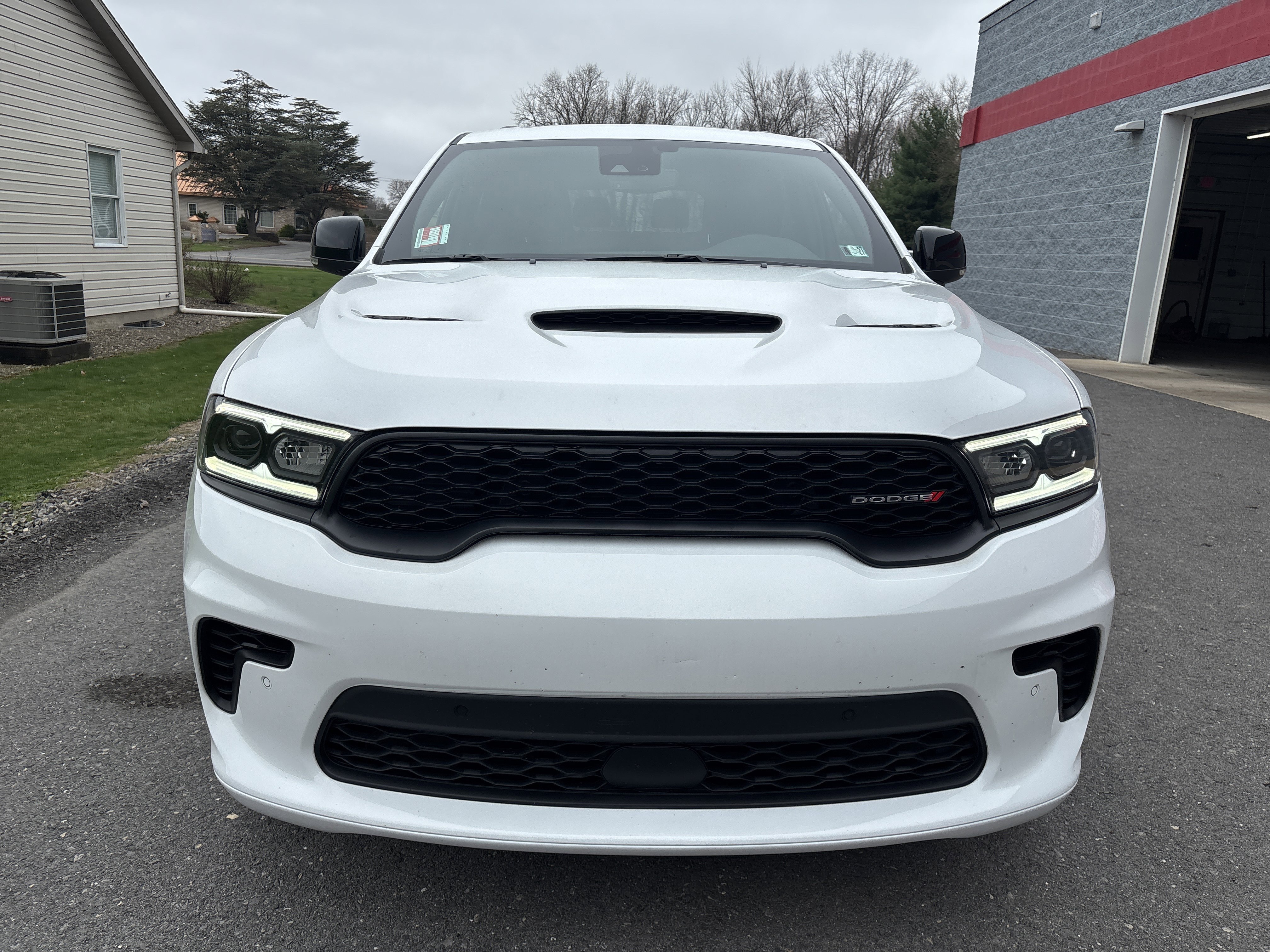 Used 2025 Dodge Durango GT image 9