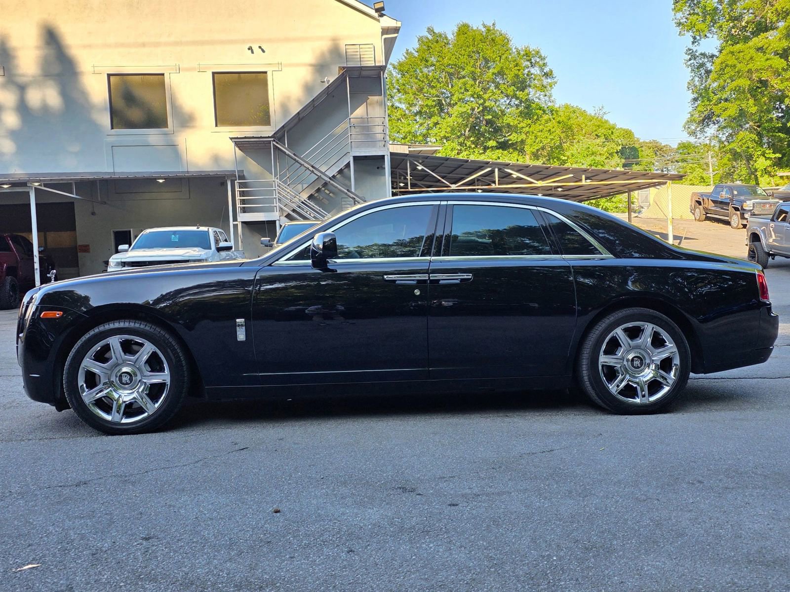 Used 2011 Rolls-Royce Ghost RWD image 4