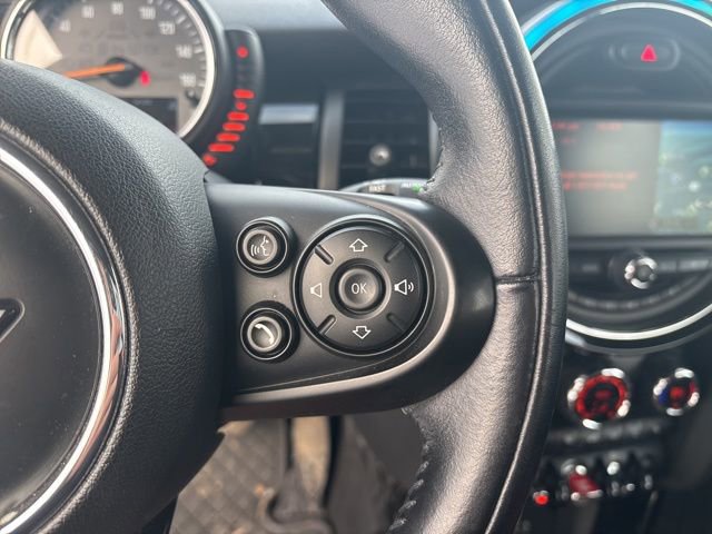 Used 2017 MINI Cooper S image 22
