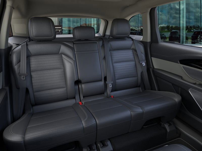 New 2025 Lincoln Nautilus Reserve image 11