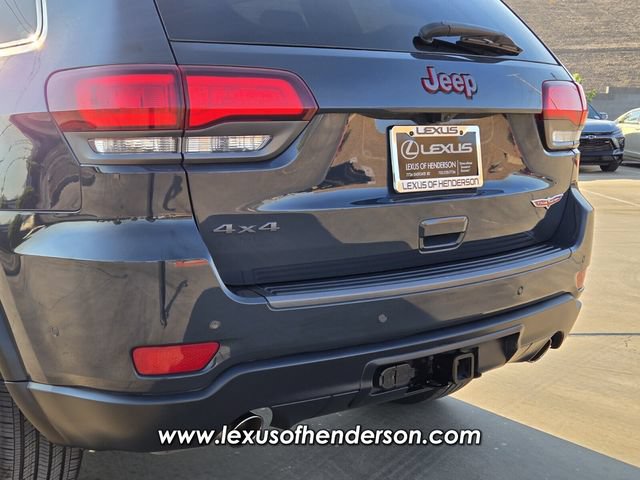 Used 2018 Jeep Grand Cherokee Trailhawk w/ Trailhawk Luxury Group AWD/4WD image 5