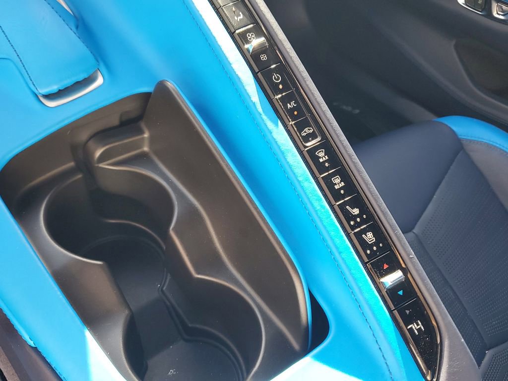 Used 2023 Chevrolet Corvette Stingray Premium Conv w/ Z51 Performance Package image 23