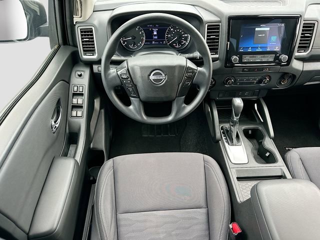 Used 2024 Nissan Frontier SV image 20
