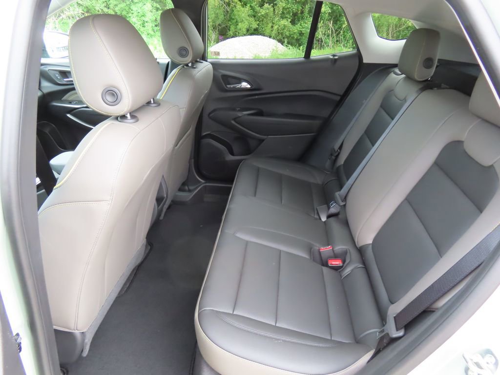 New 2026 Chevrolet Trax ACTIV w/ Driver Confidence Package FWD image 23