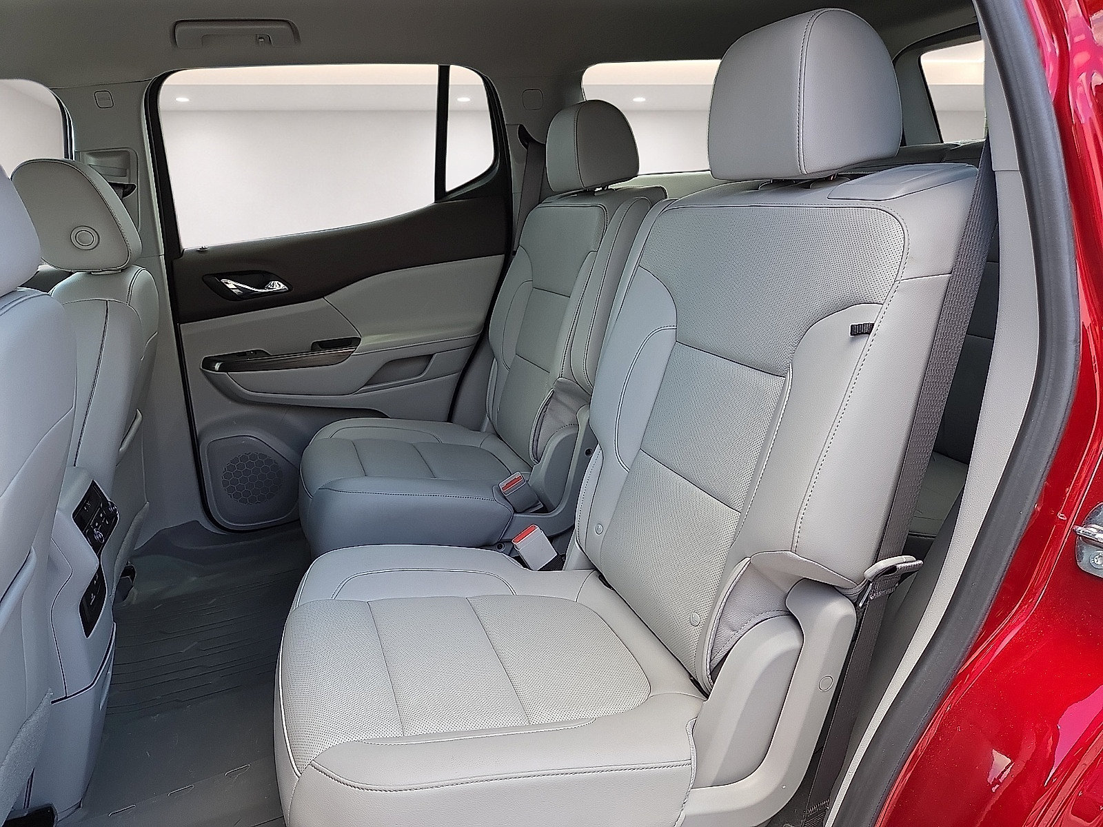 Certified 2023 GMC Acadia SLT w/ Preferred Package AWD/4WD image 15