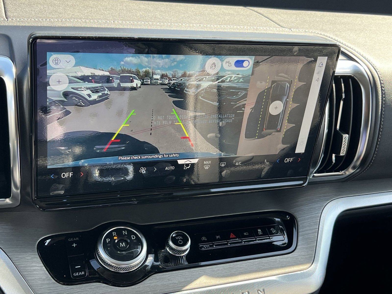 New 2025 Ford Expedition Platinum w/ Driver's Package image 19