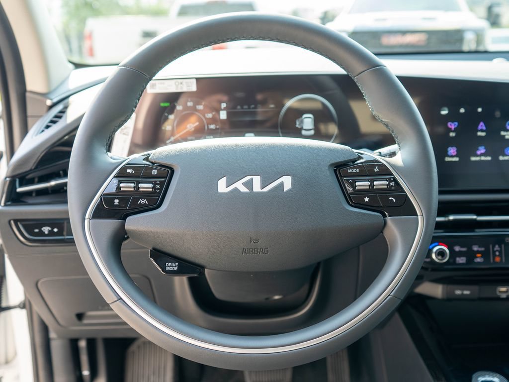 New 2026 Kia Niro Wind w/ Wind Preserve Package FWD image 14