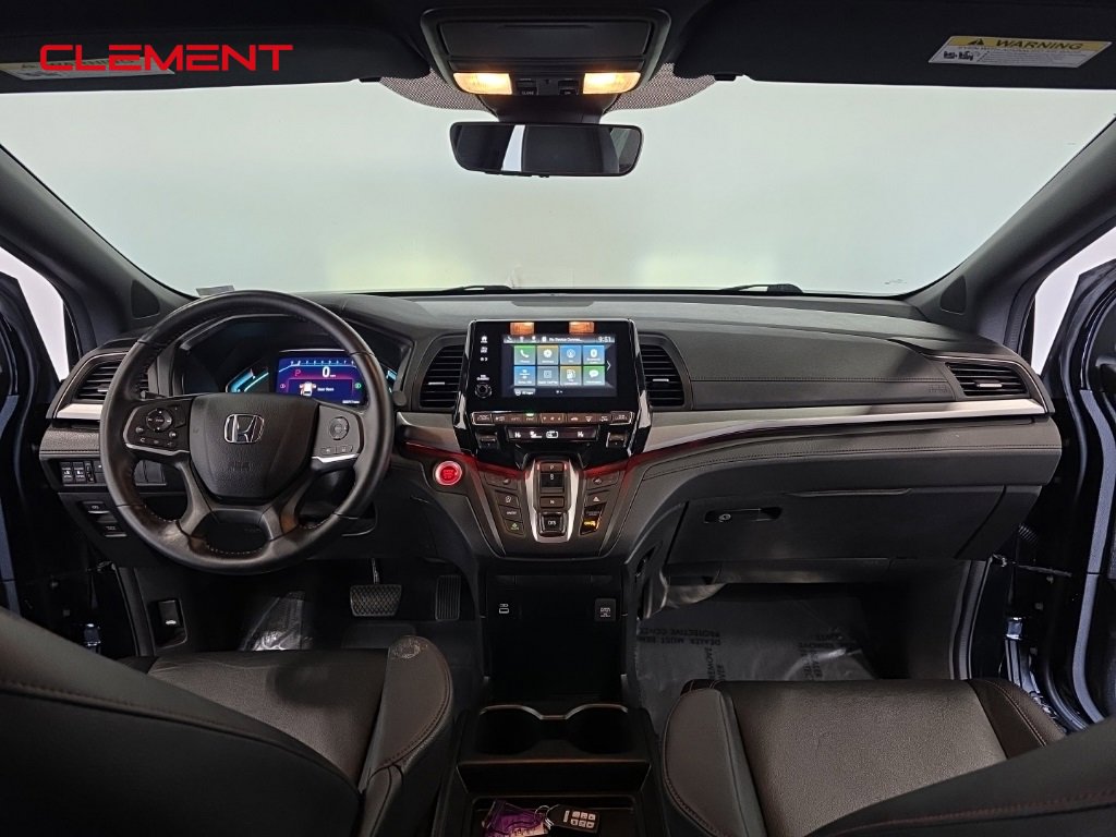 Used 2023 Honda Odyssey Sport image 9