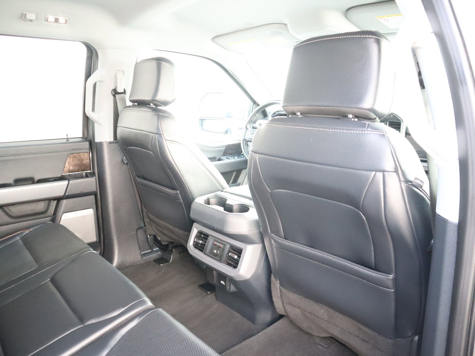 Used 2024 Ford F250 Lariat image 45