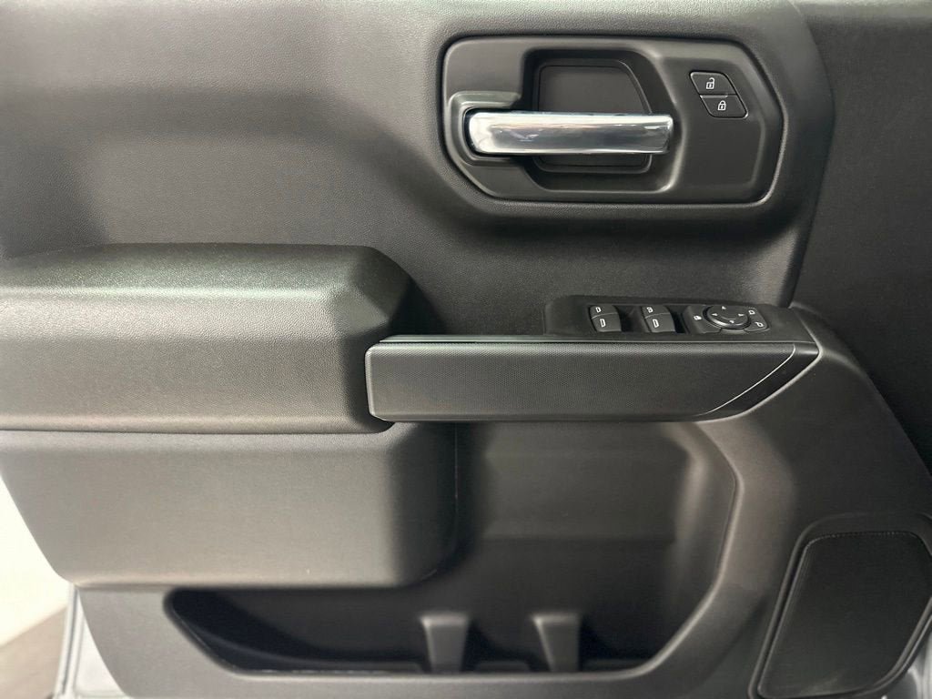 New 2026 Chevrolet Silverado 1500 Custom RWD image 18