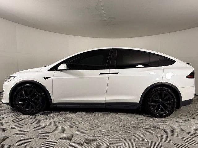 Used 2022 Tesla Model X AWD/4WD image 3