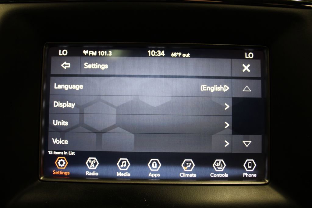 Used 2018 Jeep Grand Cherokee Laredo AWD/4WD image 16