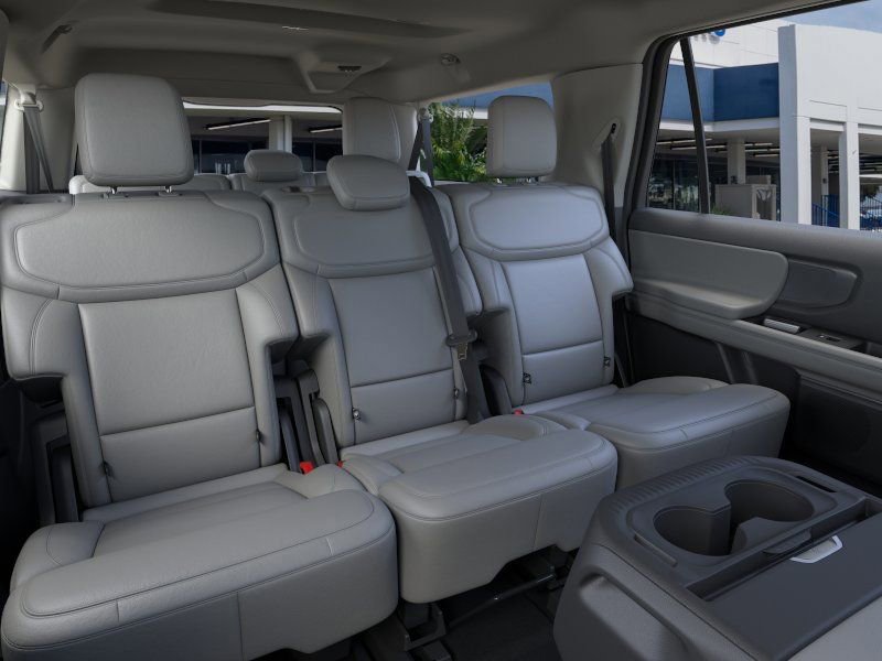 New 2026 Ford Expedition Max Active RWD image 11