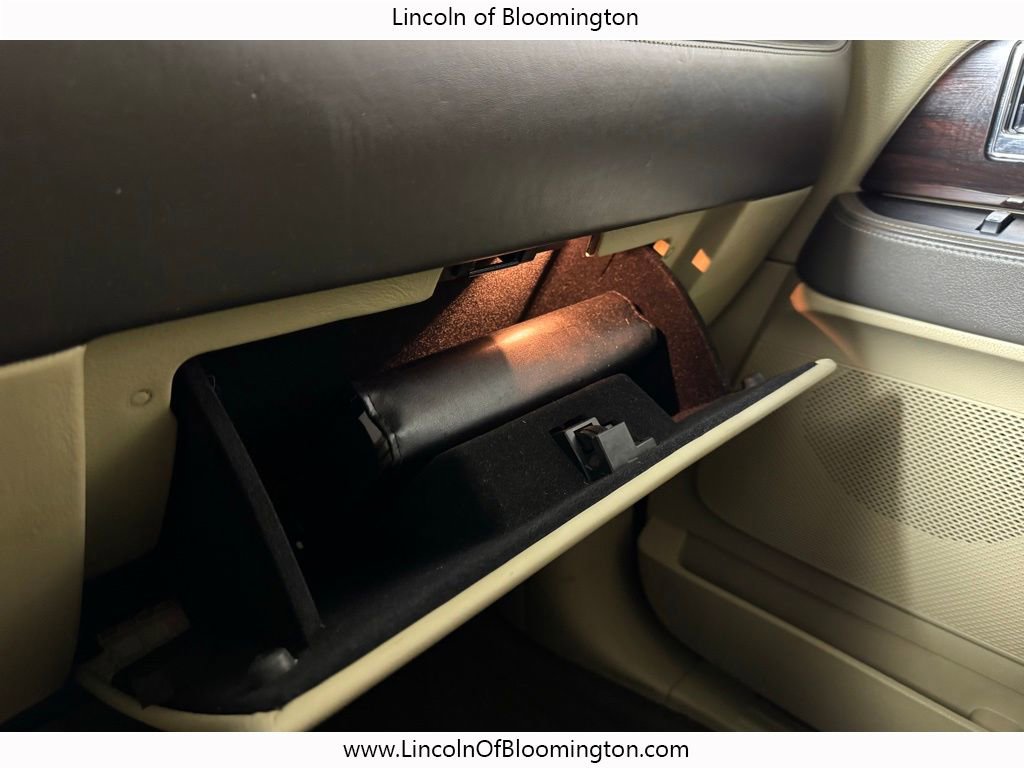 Used 2016 Lincoln Navigator L Reserve AWD/4WD image 70