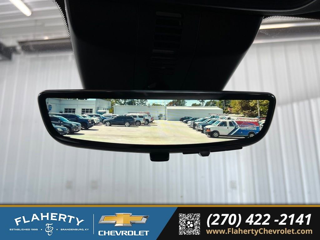New 2026 Chevrolet Traverse Z71 w/ Driver Confidence Package AWD/4WD image 31