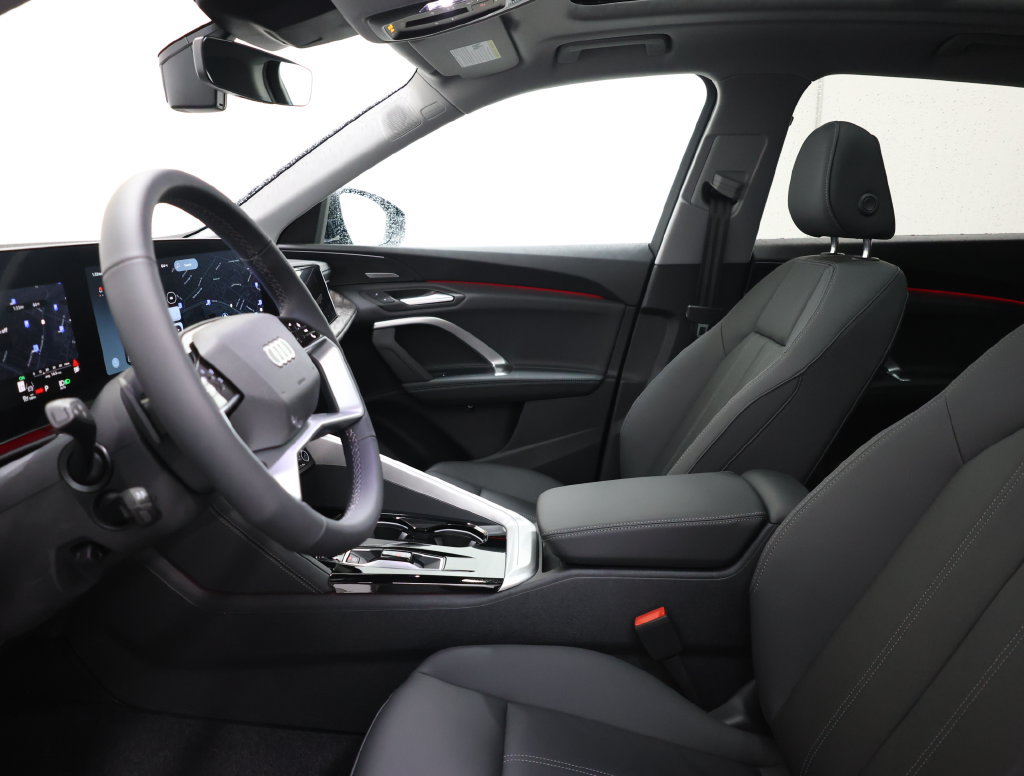 New 2026 Audi Q5 Premium Plus AWD/4WD image 13