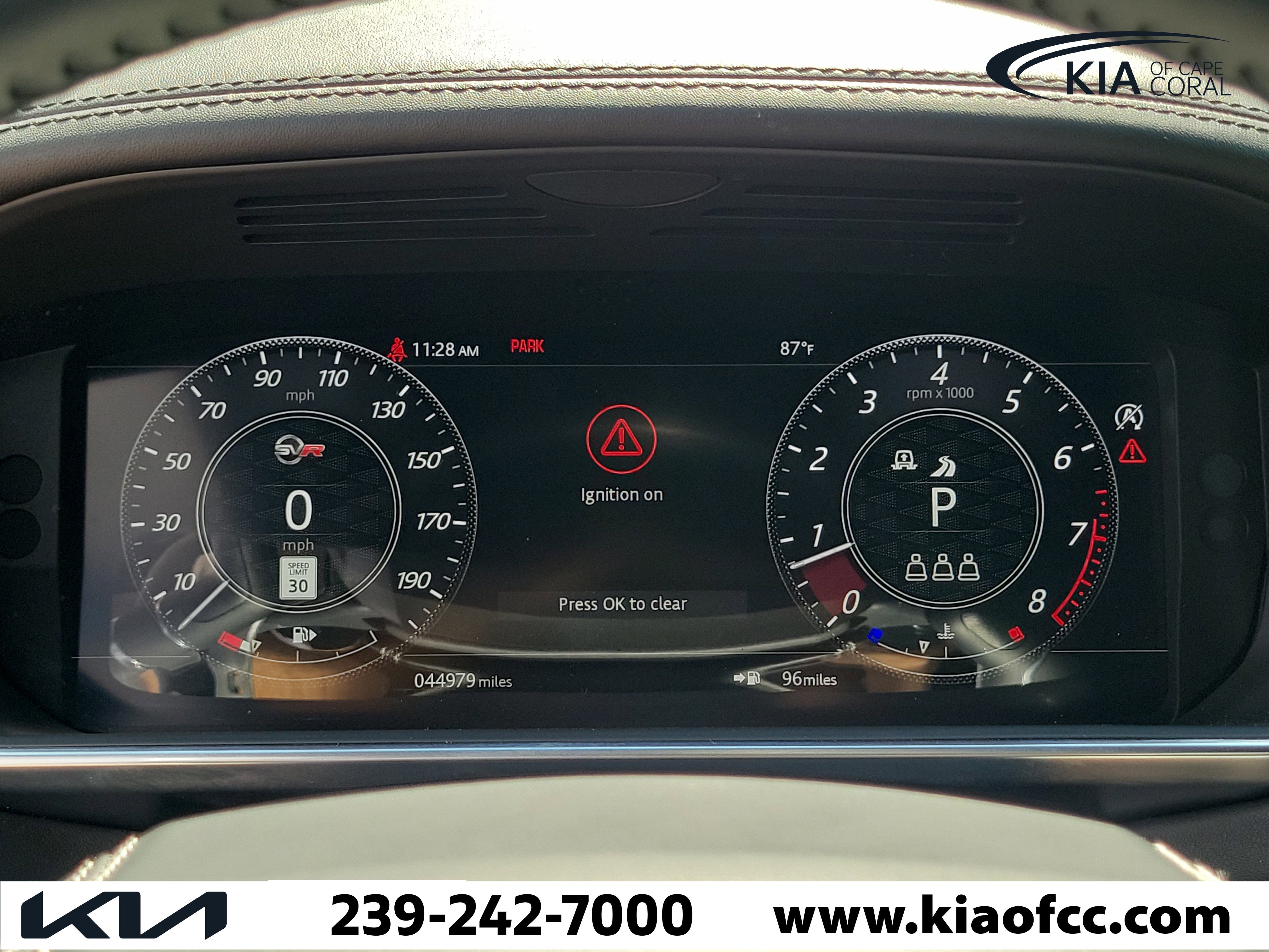 Used 2021 Land Rover Range Rover Sport SVR image 27