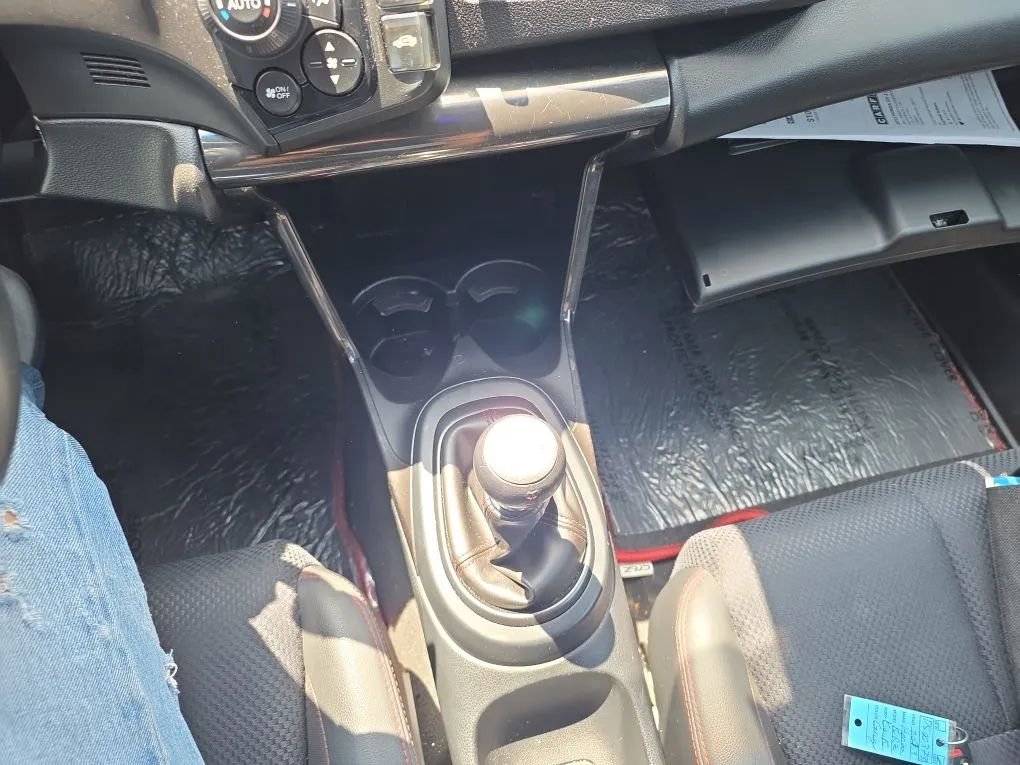 Used 2013 Honda CR-Z EX image 35