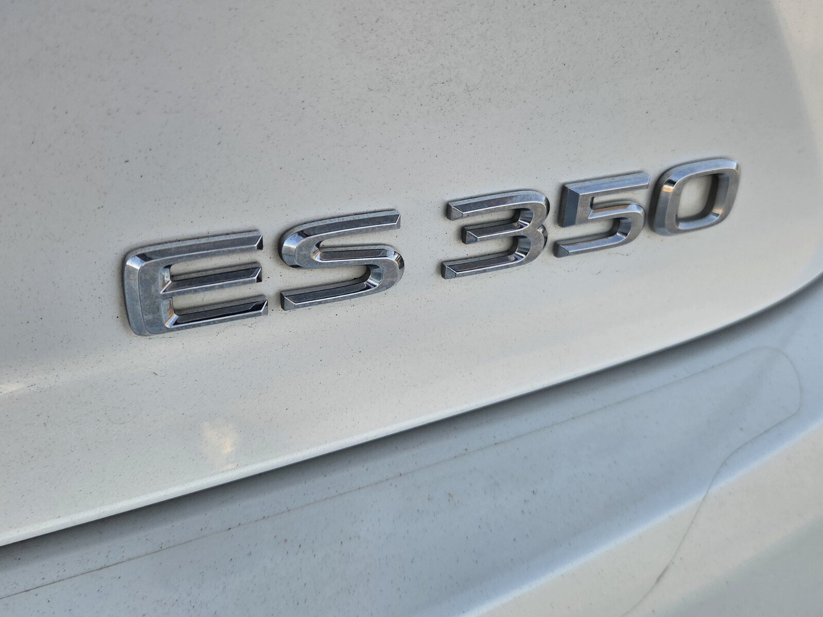 Used 2016 Lexus ES 350 w/ Luxury Package w/Wood Trim FWD image 9