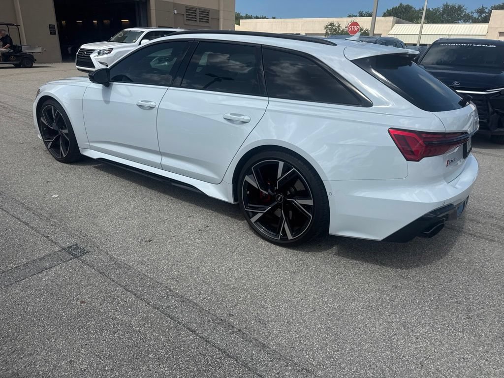 Used 2022 Audi RS 6 AWD/4WD image 7