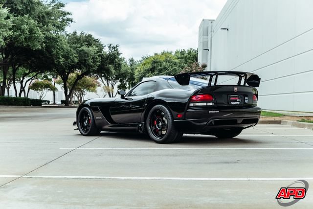 Used 2009 Dodge Viper ACR RWD image 50
