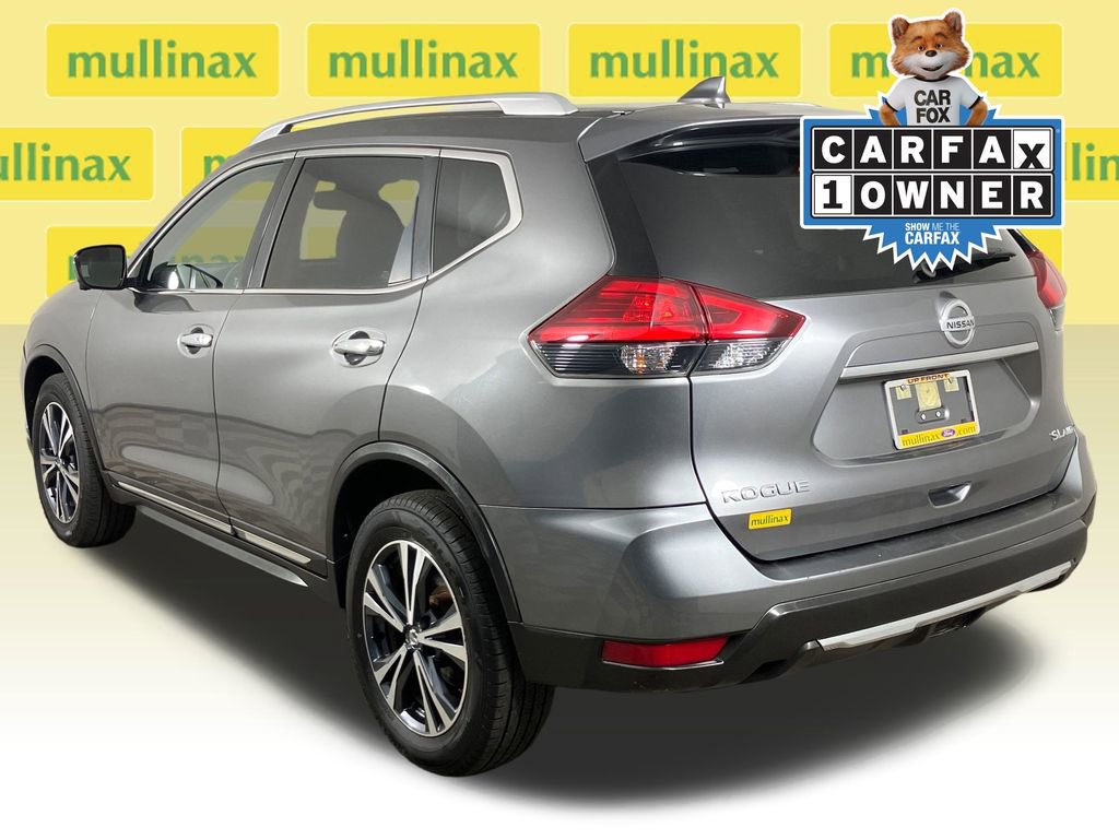 Used 2017 Nissan Rogue SL image 11