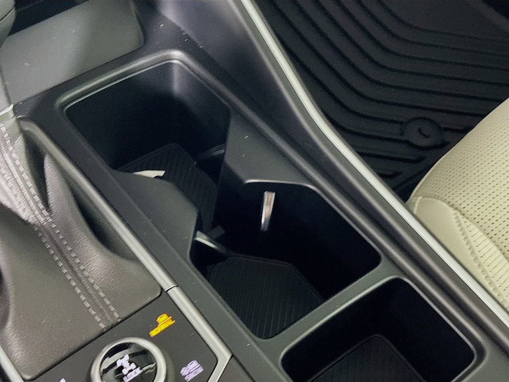 New 2025 Kia Sorento S image 16