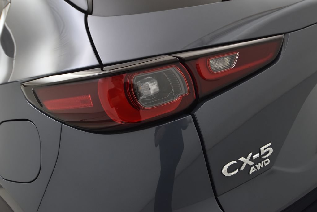 Certified 2025 MAZDA CX-5 Carbon Edition AWD/4WD image 38