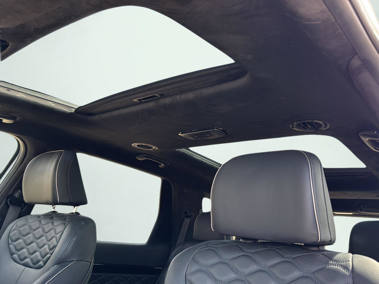 Used 2022 Hyundai Palisade Calligraphy w/ Cargo Package image 22