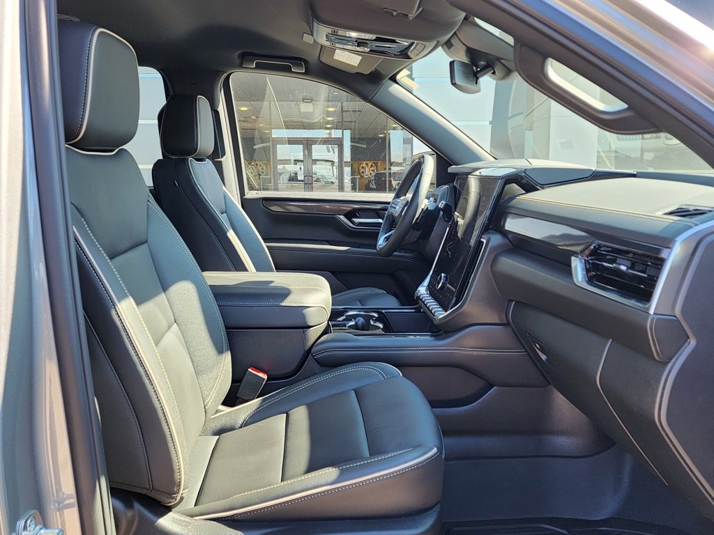 New 2026 GMC Yukon XL Elevation image 41