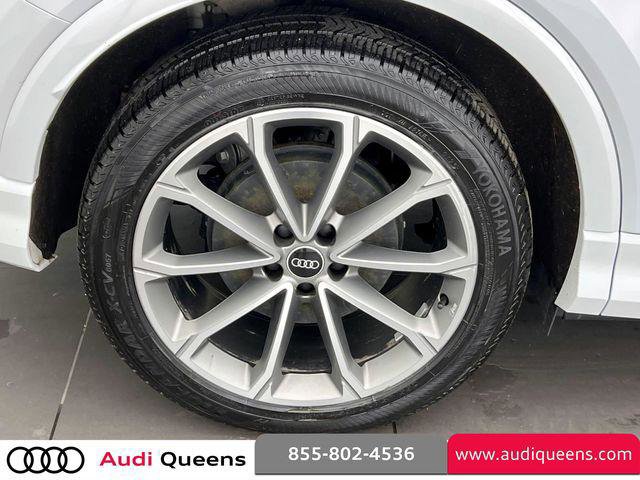 Certified 2022 Audi Q4 e-tron Premium Plus w/ Premium Plus AWD/4WD image 7