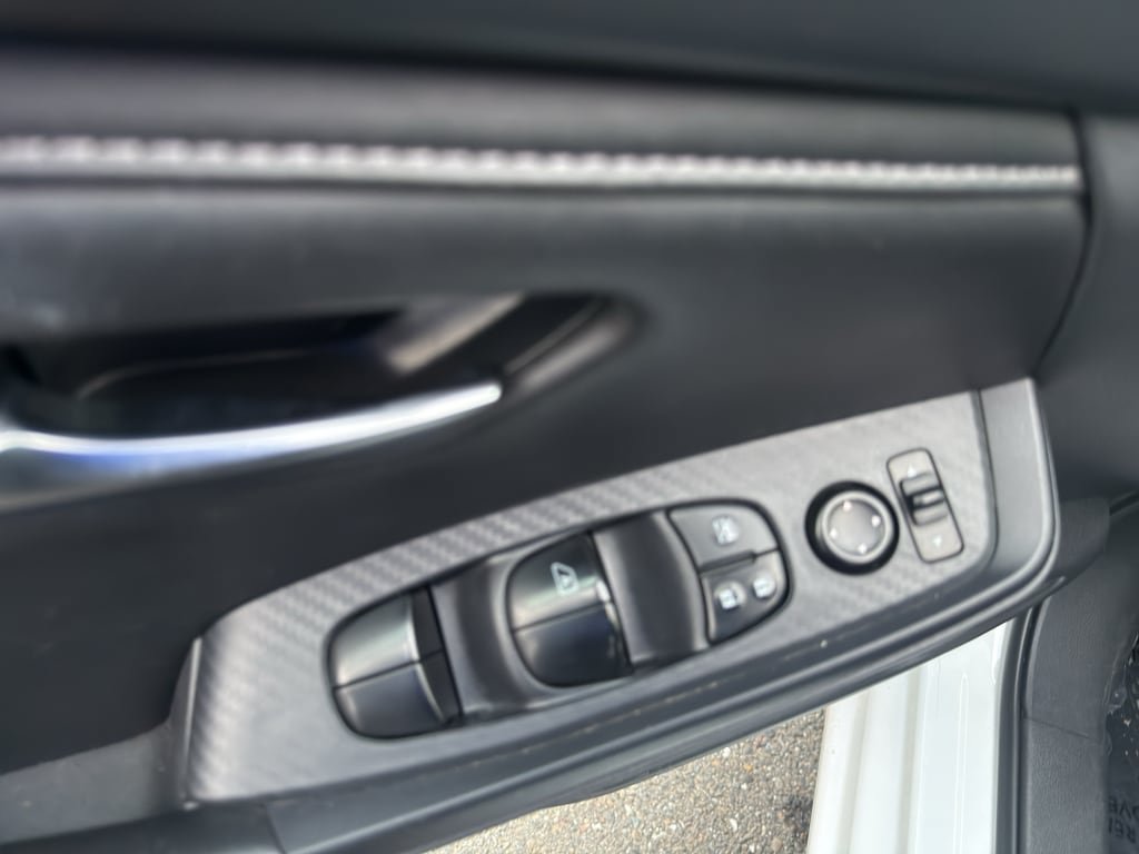 Used 2024 Nissan Sentra SV FWD image 10