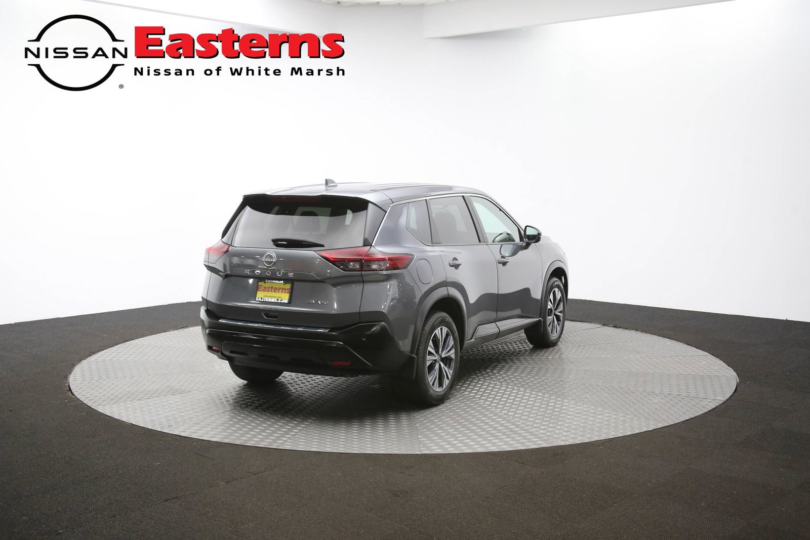 Used 2022 Nissan Rogue SV image 39