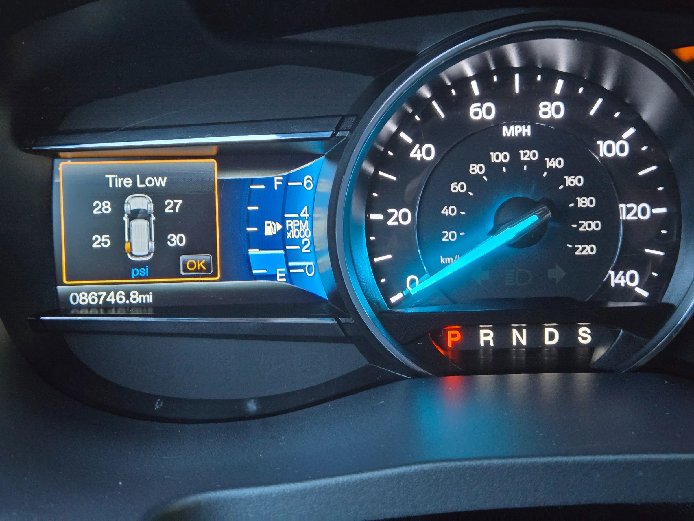 Used 2017 Ford Explorer XLT w/ Equipment Group 202A image 15