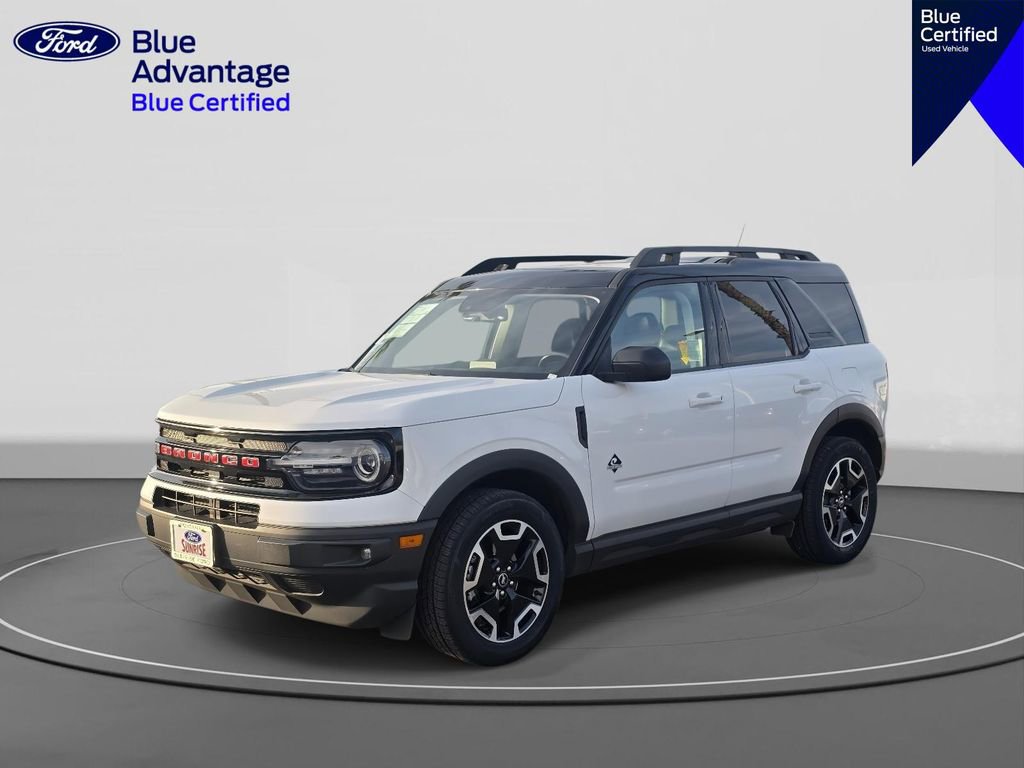 Certified 2022 Ford Bronco Sport Outer Banks w/ Tech Package image 1