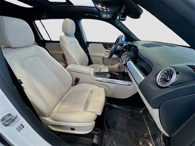 Certified 2025 Mercedes-Benz GLB 250 4MATIC image 29
