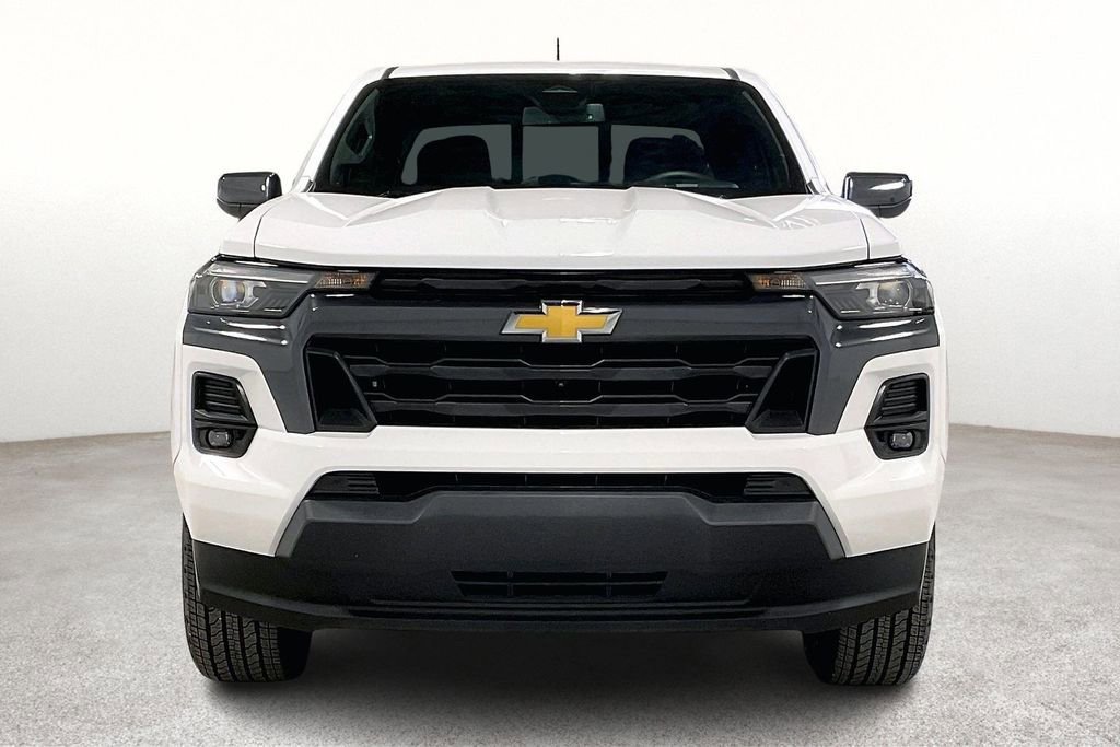 Used 2025 Chevrolet Colorado LT w/ LT Convenience Package image 5
