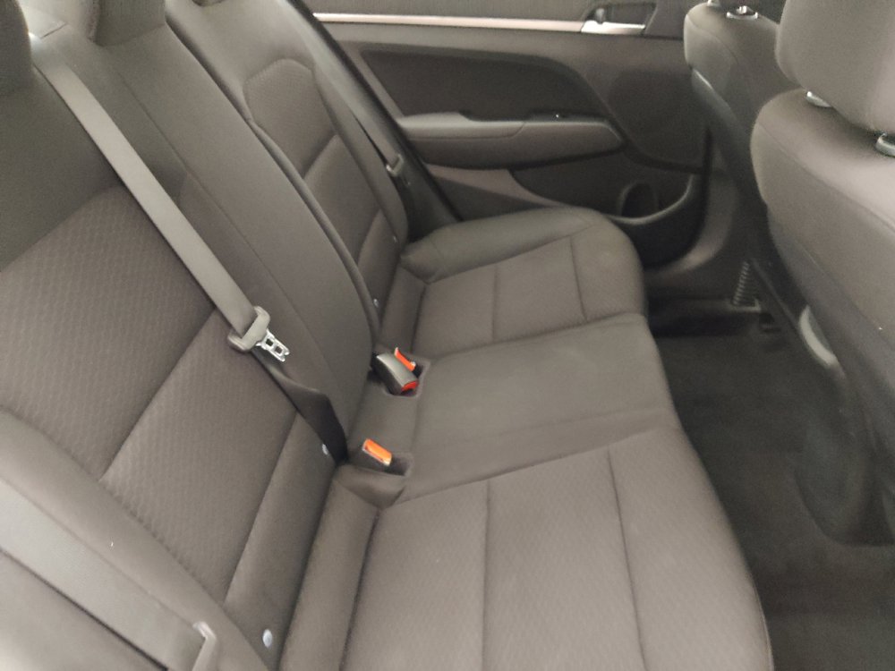 Used 2020 Hyundai Elantra SEL w/ Cargo Package (C1) FWD image 19